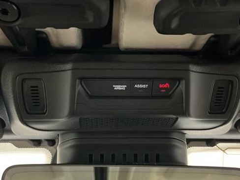 New 2026 Jeep Gladiator Sport AWD/4WD image 34
