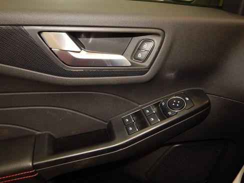 New 2025 Ford Escape ST-Line w/ Tech Pack #1 image 15