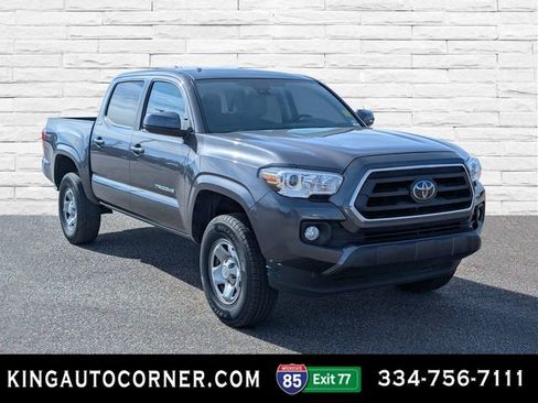 Used 2023 Toyota Tacoma SR5 RWD image 3