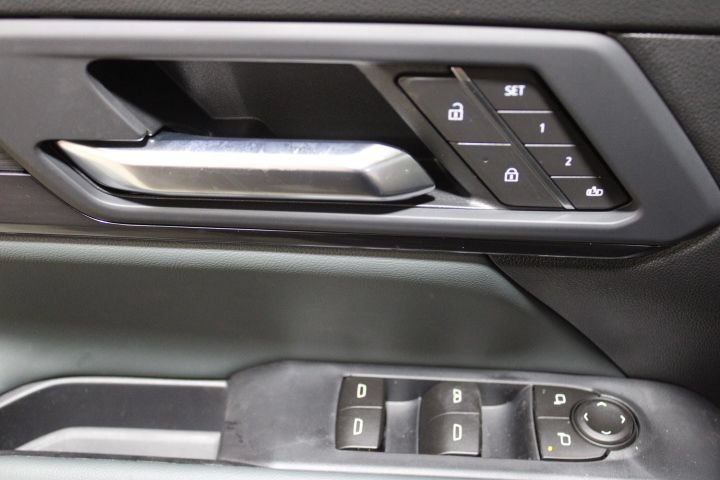 New 2026 GMC Terrain AT4 w/ Convenience Package III AWD/4WD image 16