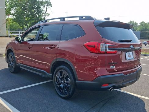 Certified 2025 Subaru Ascent Bronze Edition w/ Popular Package #2 AWD/4WD image 4