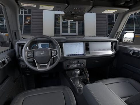New 2025 Ford Bronco Badlands AWD/4WD image 9