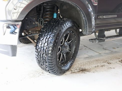 Used 2017 Ford F350 Lariat w/ Lariat Value Package image 44