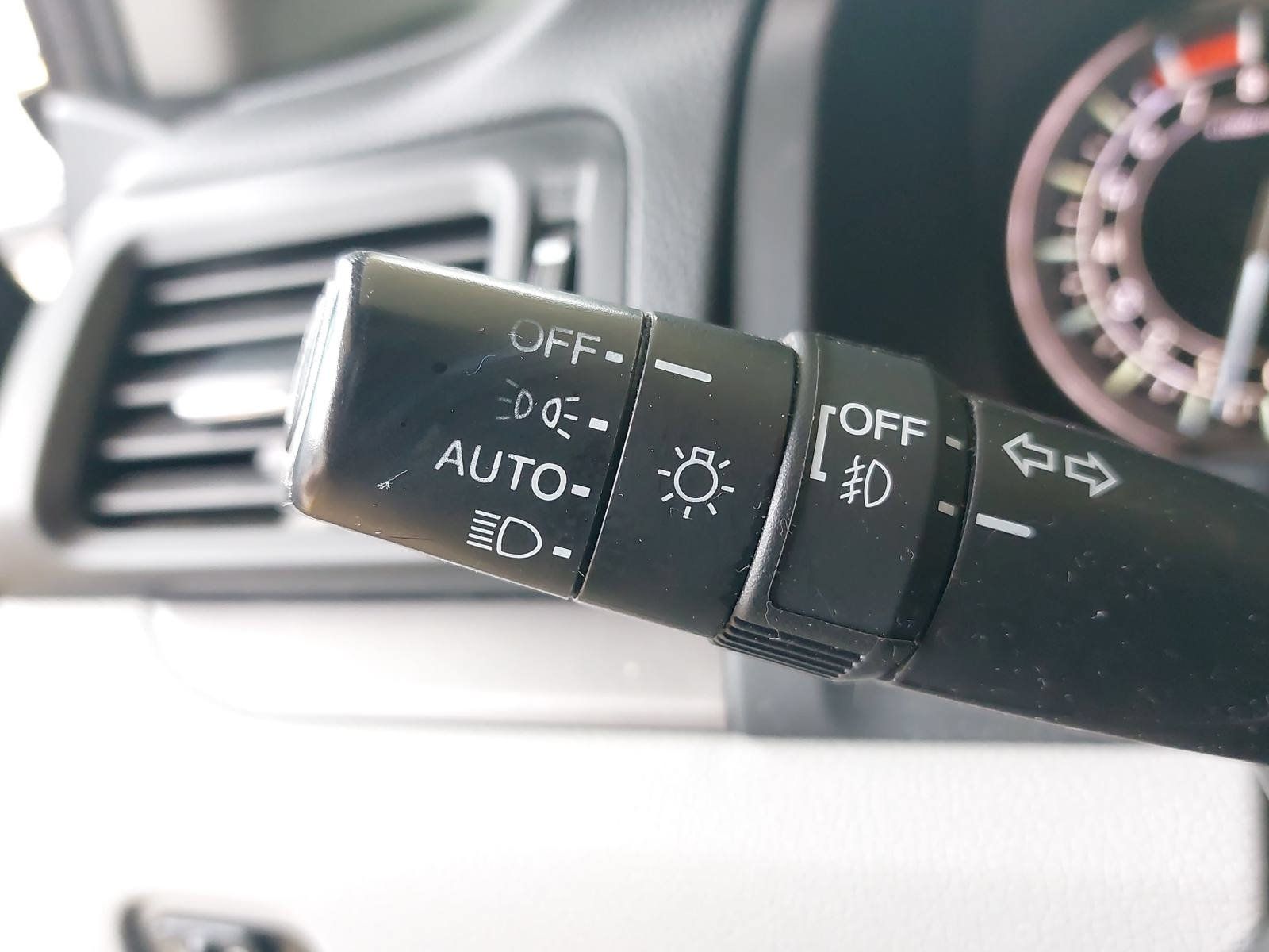 Used 2017 Honda Pilot EX-L image 27
