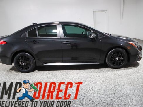 Used 2020 Toyota Corolla SE FWD image 6