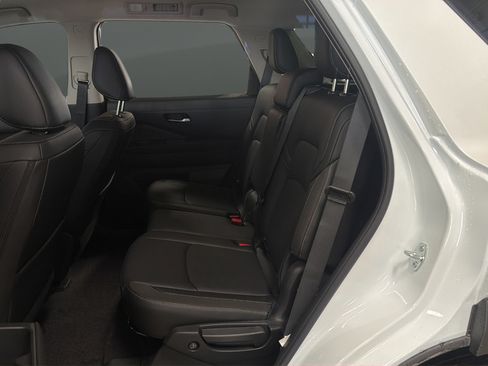 New 2026 Nissan Pathfinder SL AWD/4WD image 23
