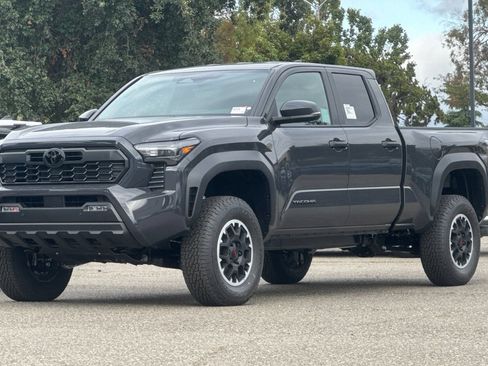 New 2026 Toyota Tacoma TRD Off-Road w/ TRD Off Road Upgrade Package AWD/4WD image 2