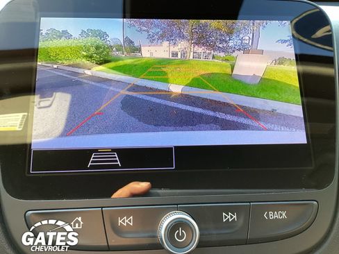Used 2024 Chevrolet Malibu LT FWD image 15