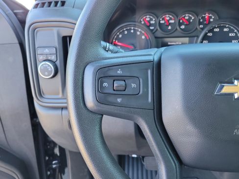 Used 2022 Chevrolet Silverado 1500 Custom image 10