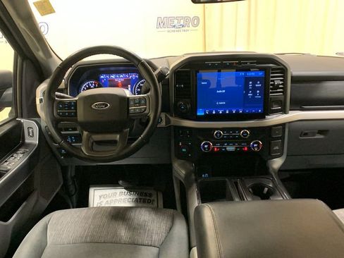 Certified 2021 Ford F150 XLT w/ Equipment Group 302A High image 26