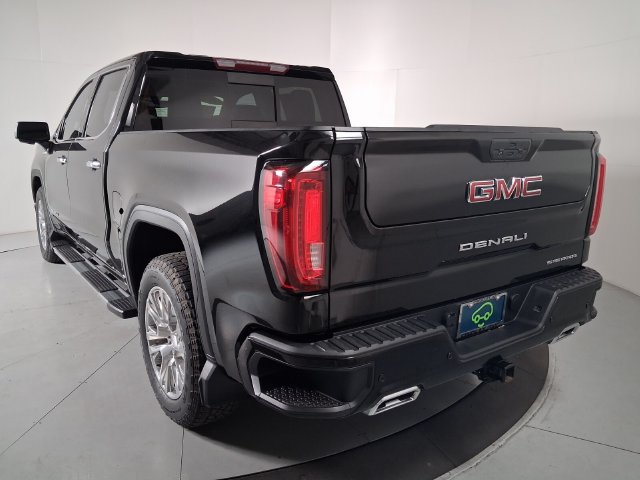 Certified 2022 GMC Sierra 1500 Denali w/ Driver Alert Package II AWD/4WD image 6