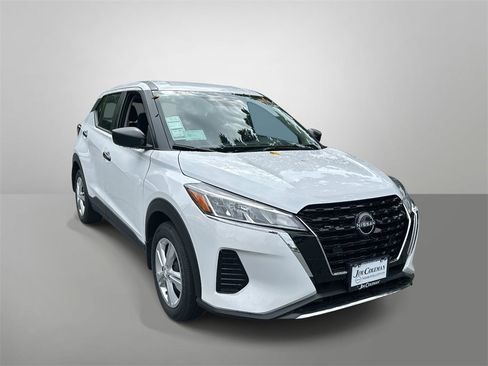 New 2025 Nissan Kicks Play S image 13