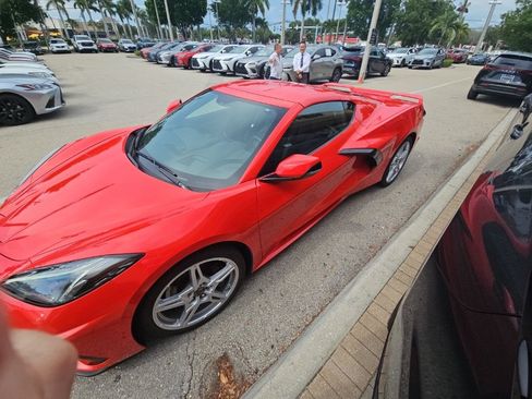 Used 2021 Chevrolet Corvette Stingray Preferred Cpe w/ Z51 Performance Package RWD image 11