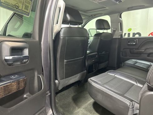 Used 2016 GMC Sierra 2500 Denali w/ Duramax Plus Package image 19