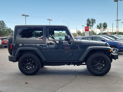 Used 2016 Jeep Wrangler Sport AWD/4WD image 2