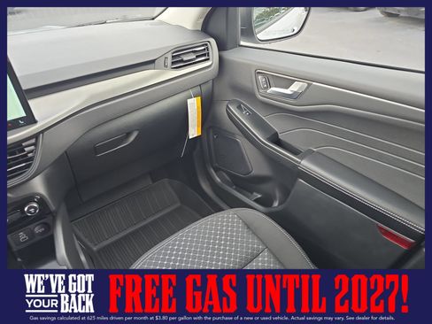 New 2026 Ford Escape Active w/ Active Premium Tech Pack FWD image 12
