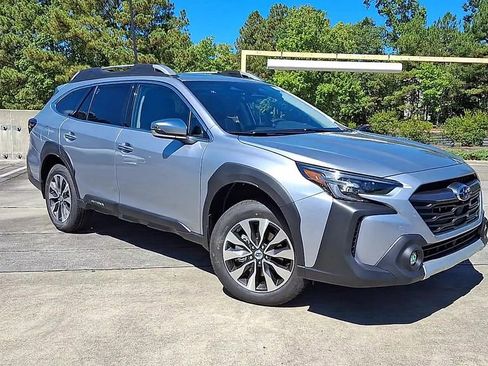 New 2025 Subaru Outback Touring w/ Popular Package #2 image 2