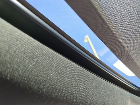 Used 2026 Land Rover Range Rover Velar S image 16