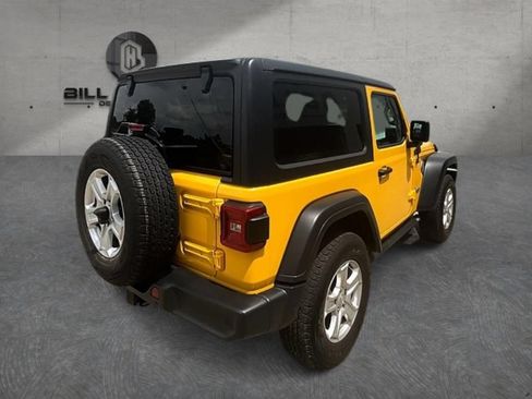 Used 2021 Jeep Wrangler Sport AWD/4WD image 6