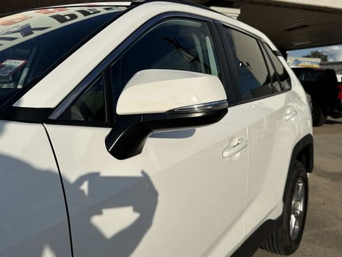 Used 2025 Toyota RAV4 XLE image 6