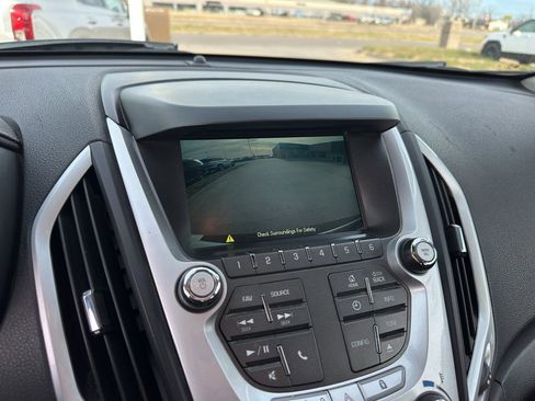 Used 2014 GMC Terrain SLE image 19