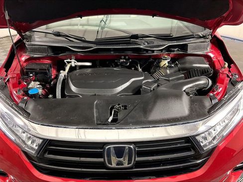 Used 2023 Honda Odyssey Touring image 13