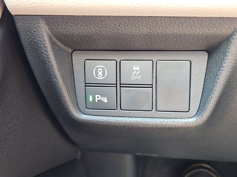 Certified 2021 Honda Accord Touring image 11