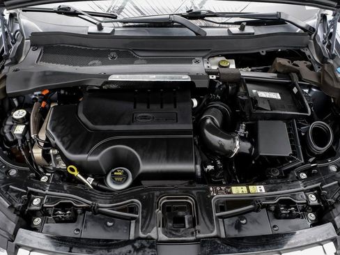 Used 2021 Land Rover Discovery Sport SE image 43