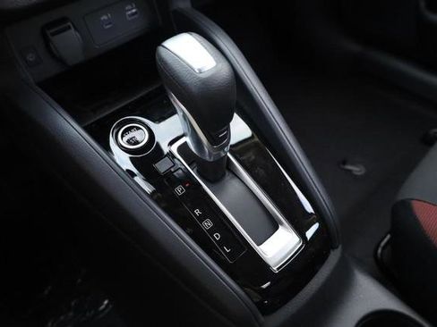 New 2025 Nissan Versa SR w/ Trunk Package image 15