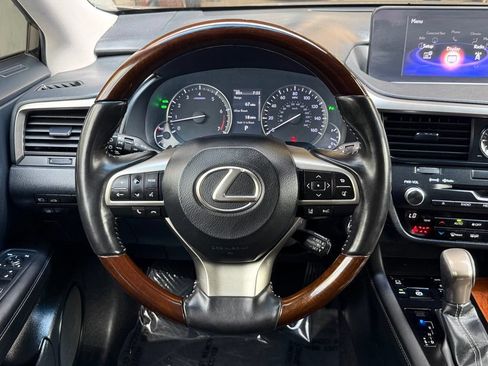Used 2019 Lexus RX 350L FWD w/ Premium Package image 28