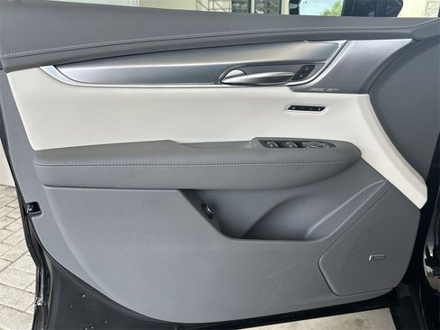 New 2025 Cadillac XT5 Premium Luxury w/ Technology Package image 11