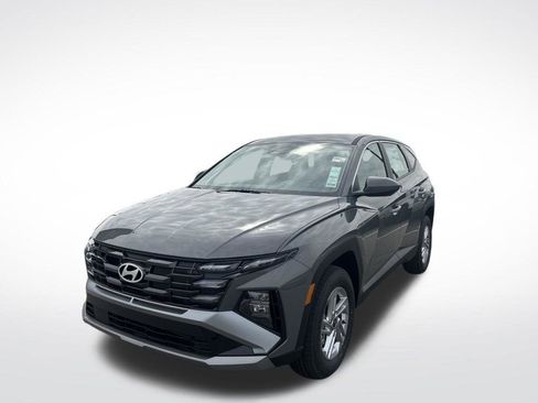 New 2026 Hyundai Tucson SE AWD/4WD image 1