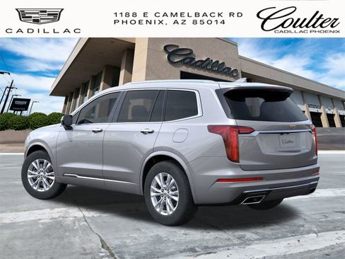 New 2025 Cadillac XT6 Luxury image 3