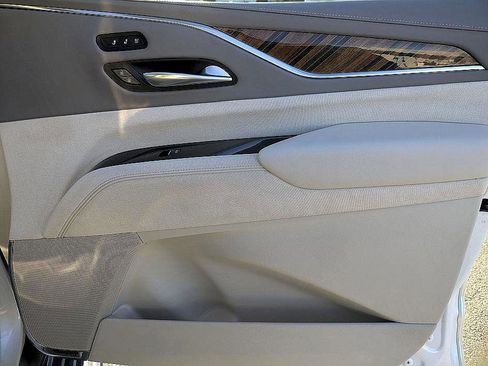 Used 2023 Cadillac Escalade Sport Platinum w/ LPO, ONYX Package image 39