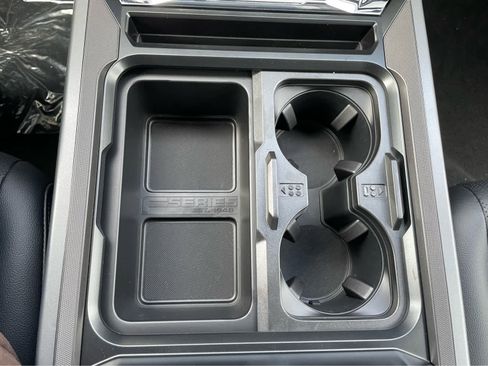 Used 2026 Ford F350 Lariat w/ FX4 Off-Road Package image 28