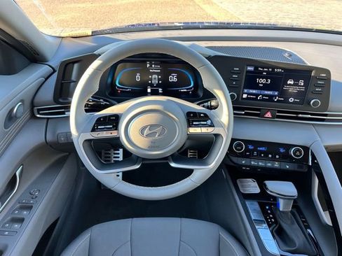 New 2026 Hyundai Elantra SEL Sport Premium FWD image 8