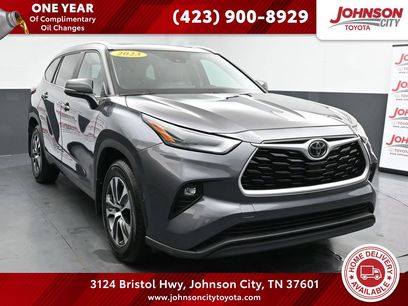 Used 2023 Toyota Highlander XLE