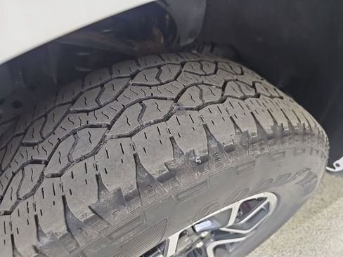 Used 2023 Ford F150 XLT w/ Equipment Group 302A High image 26