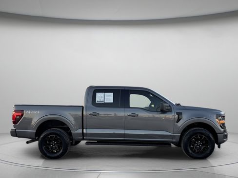 Used 2024 Ford F150 XLT w/ XLT Black Appearance Package image 2