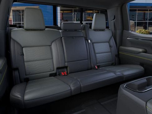 New 2026 Chevrolet Silverado 1500 ZR2 image 17