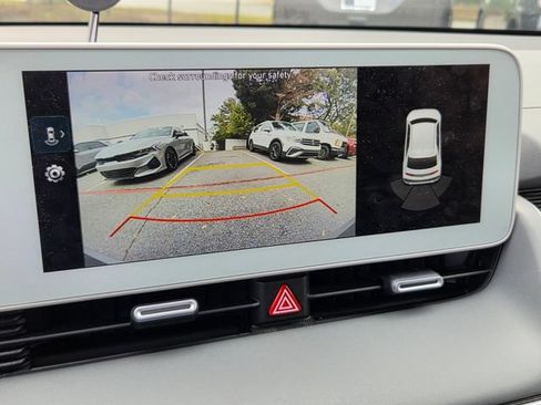 Used 2022 Hyundai Ioniq 5 SE w/ Cargo Package RWD image 13
