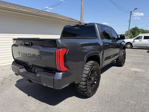 Used 2026 Toyota Tundra Platinum image 9