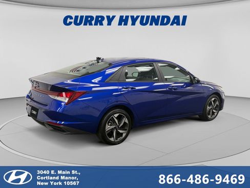 Certified 2023 Hyundai Elantra SEL w/ Convenience Package FWD image 5