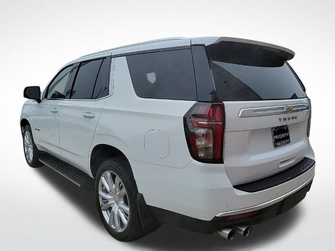 Used 2023 Chevrolet Tahoe High Country AWD/4WD image 3