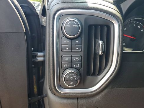 Used 2021 Chevrolet Silverado 1500 LT Trail Boss w/ Convenience Package II AWD/4WD image 21
