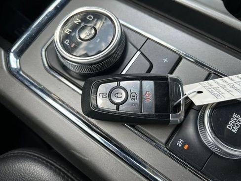 Used 2021 Ford Expedition Max XLT AWD/4WD image 10