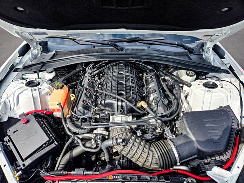 Used 2019 Chevrolet Camaro SS image 19