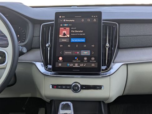 New 2026 Volvo XC90 B6 Ultra w/ Protection Package AWD/4WD image 24