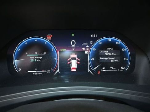 Used 2024 Toyota Grand Highlander AWD image 9
