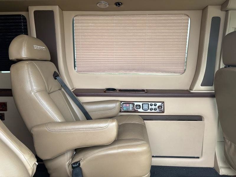 Used 2015 Ford Transit 250 148 Medium Roof w/ Premium Package RWD image 11